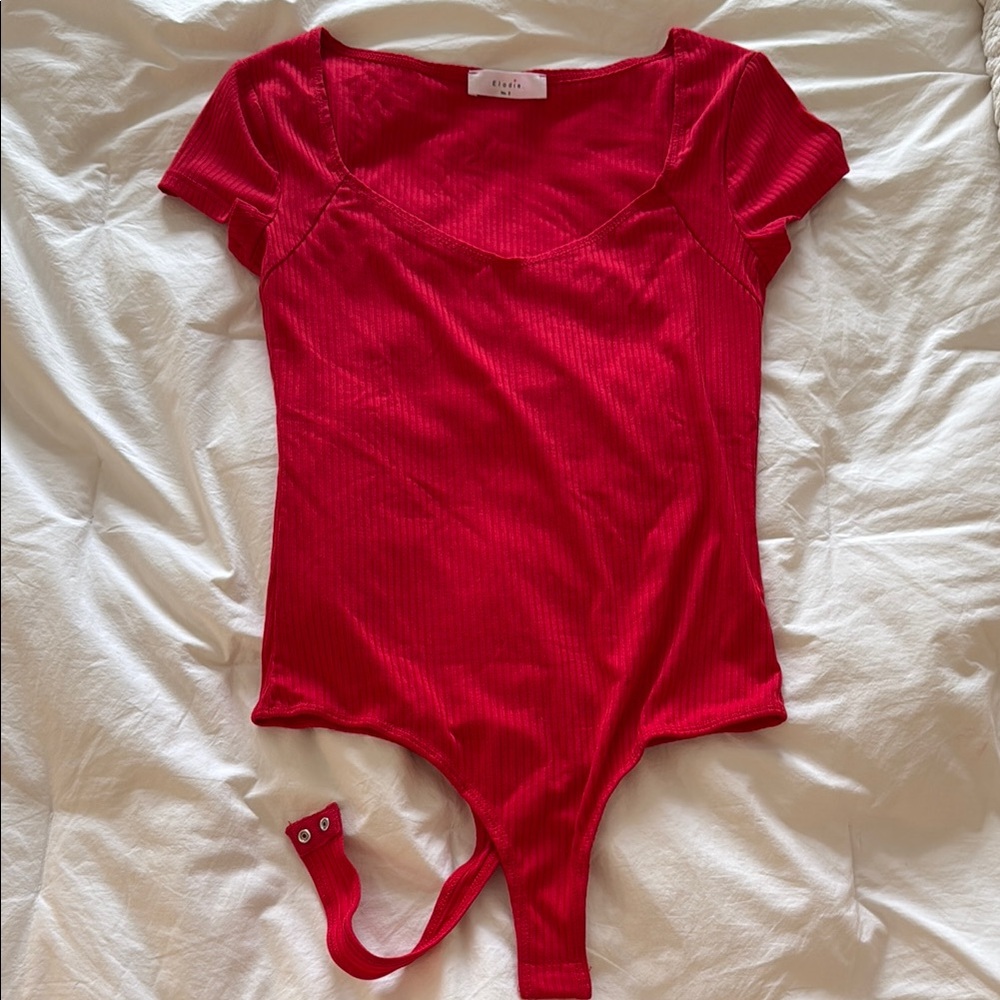 Red Ribbed Bodysuit - size small